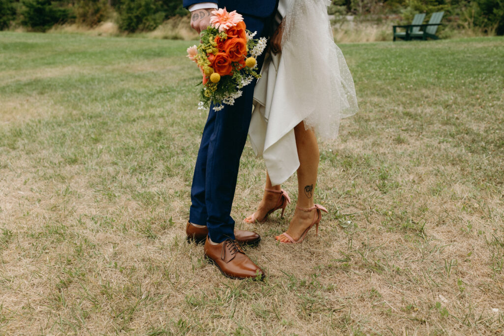 Seattle Elopement photographer Xo Golden | Jess Golden Photography | itsjessandtrish | xogoldenphoto